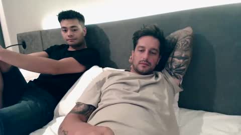 Nick maxx online show from January 2, 10:58 am