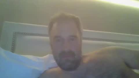 nicknut07 online show from October 30, 3:29 am