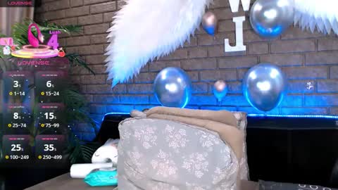 Today is my 41st birthday  And in 2 hours Im waiting for you on the stream Stock up on tokens and a good mood Nicky online show from February 15, 2:05 pm