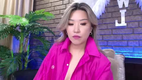 Today is my 41st birthday  And in 2 hours Im waiting for you on the stream Stock up on tokens and a good mood Nicky online show from March 3, 9:33 am