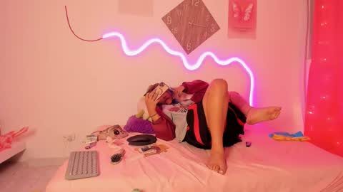 nicky_teem online show from January 10, 4:44 am