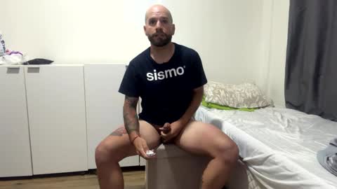 nicolas online show from January 12, 3:07 am