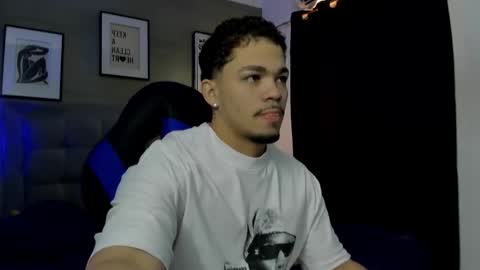 nico_blaze7 online show from November 19, 12:37 pm