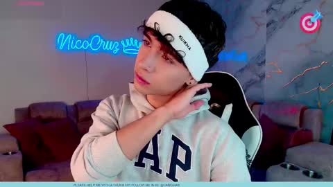 nico online show from March 5, 10:30 pm