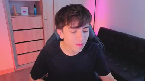 Nicolas online show from October 14, 8:12 pm