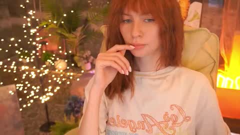 Nicol Moonn online show from February 6, 1:36 pm