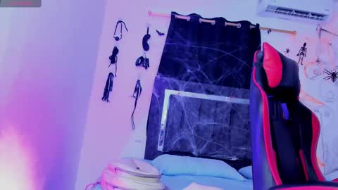 Nicol online show from October 28, 3:07 am