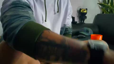 Nicolas online show from November 5, 3:52 am