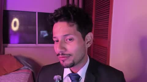 nicolasrodrii online show from February 6, 11:51 pm