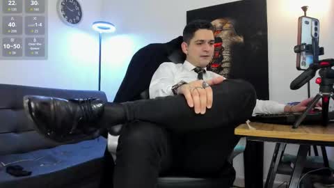 Nicolas Fellener online show from March 10, 5:45 am