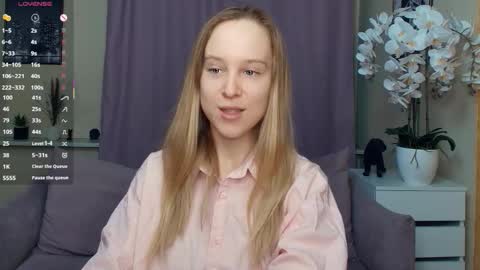 Nicoletta online show from March 16, 6:34 pm