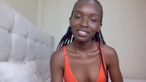 nicole161117 online show from March 18, 10:54 am