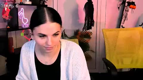 nicole_muah online show from November 2, 12:05 pm