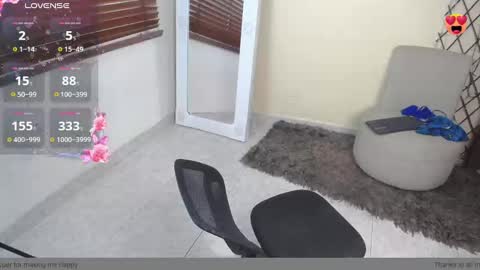 Nicole Santana online show from September 18, 10:25 pm