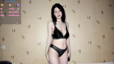 NicoleDavis online show from April 14, 7:39 pm