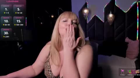 Nicole online show from February 20, 5:29 am