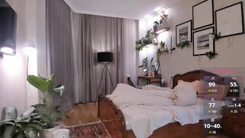 Dua Lipa online show from January 15, 4:27 pm