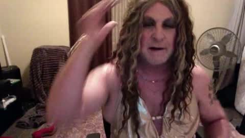 Nicole CD online show from March 6, 5:50 am