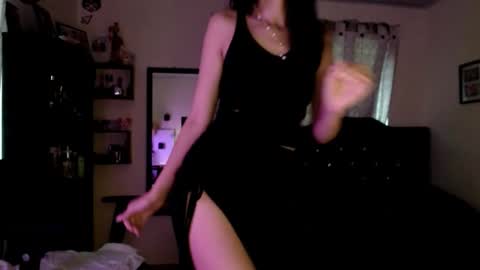 Nicole online show from October 6, 10:49 pm