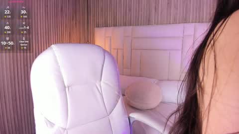 Nicol online show from May 29, 11:30 am