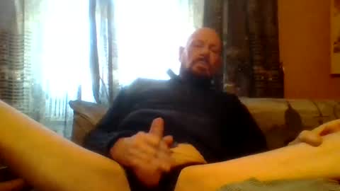 NaughtyDaddy online show from December 2, 10:46 am