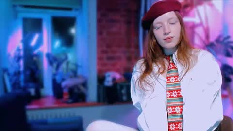 Lilitht online show from December 29, 8:15 pm