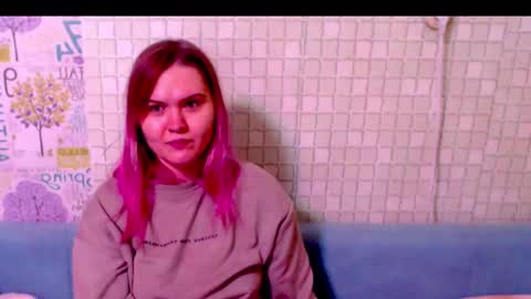 Snapshot of night_shine chatting on February 28, 9:15 am night_shine online show from February 28, 9:15 am