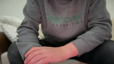 nightwalker06 online show from April 12, 7:18 pm