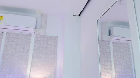 Niicole online show from March 12, 7:14 pm