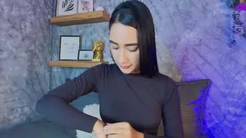    online show from March 8, 7:07 pm