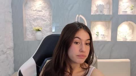 Online 2200 to 600 online show from December 4, 3:50 am