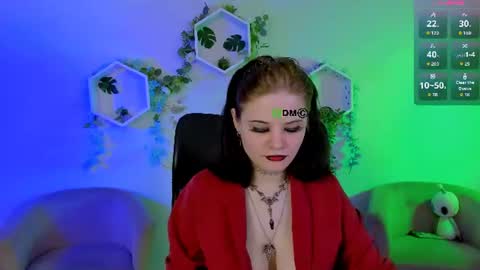nikki_kiss_ online show from July 10, 8:52 am