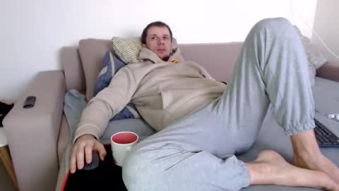 Nick online show from October 6, 7:37 am