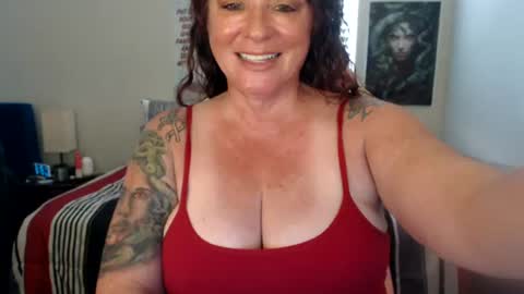 Nikki Mastersgirl1091 online show from July 28, 3:21 pm