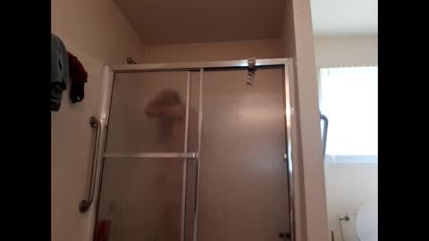 Snapshot of nikkisix9367 chatting on February 20, 8:47 pm Nick kief online show from February 20, 8:47 pm