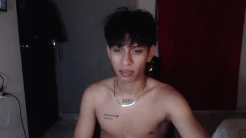 niklaus_wolf online show from October 12, 7:01 am