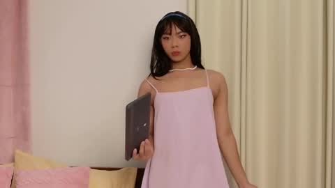 Niko Lynn online show from October 3, 12:20 am