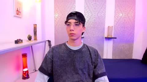    online show from December 23, 4:29 am