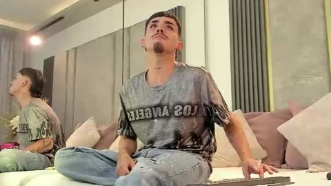 Niko Stone online show from April 17, 6:05 am