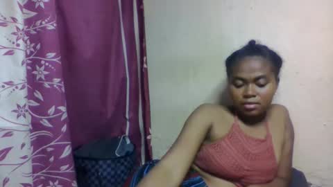 nilah online show from December 13, 7:53 pm