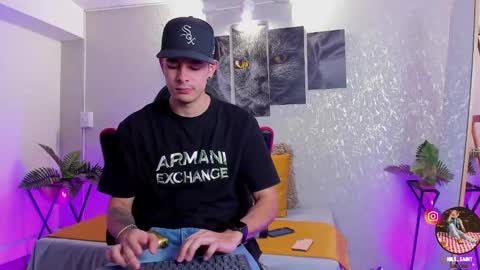 Nils online show from October 3, 4:21 am