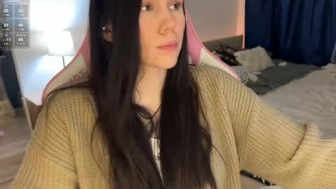 Jennet online show from February 14, 4:31 pm