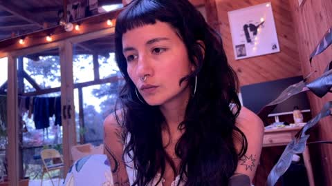 Nina.  online show from March 27, 9:16 pm