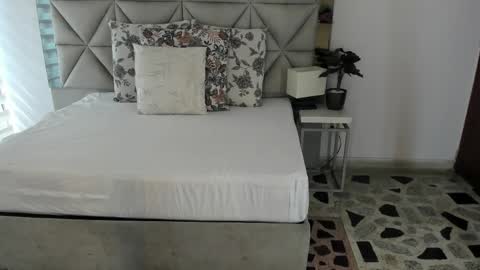  Nina  online show from October 16, 8:40 pm