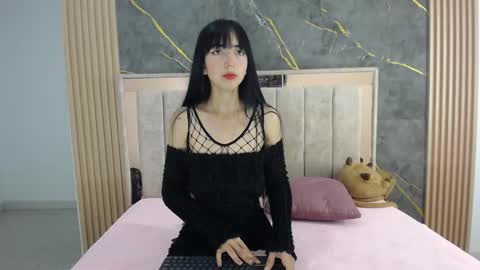 nina online show from January 8, 3:56 am