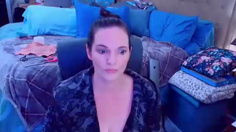 Nina Jaymes online show from February 25, 1:31 am