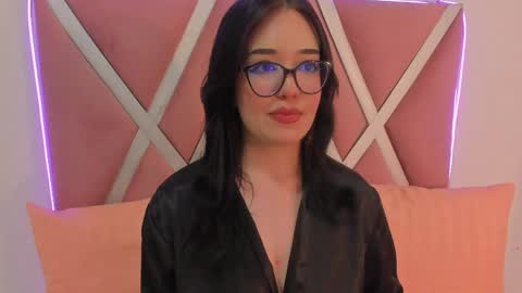 Nina online show from May 24, 8:32 am