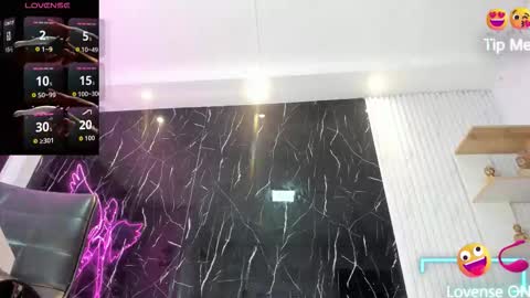 nini_beyker online show from March 20, 3:39 pm