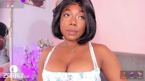 Snapshot of nini_martinii chatting on September 11, 11:55 am NINI  online show from September 11, 11:55 am