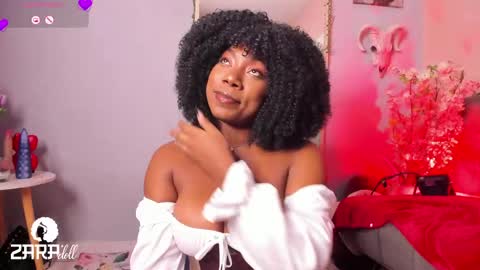 NINI  online show from March 21, 5:39 pm